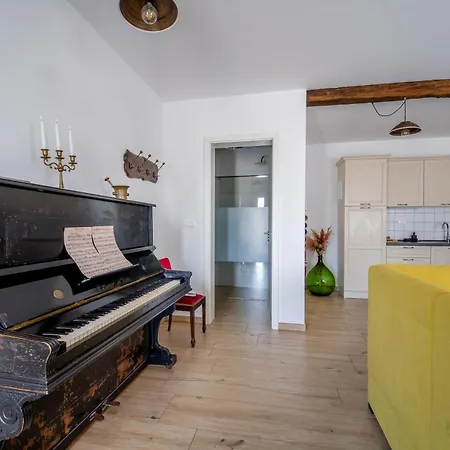 Brkinka Apartment *